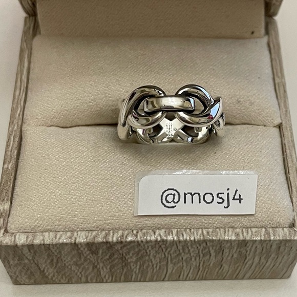 Retired James Avery Infinity Ring - Picture 4 of 4